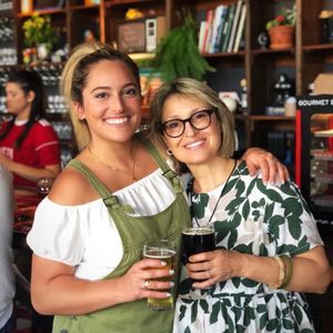 Meet your Posher, Deni